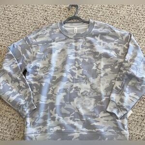 NWOT LULULEMON PERFECTLY OVERSIZED CREW